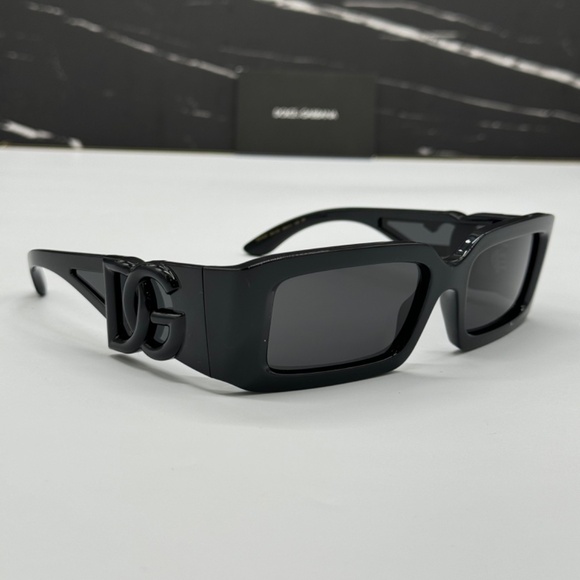 NEW DG6197 501/87 DOLCE&GABBANA BLACK SQUARE WOMEN SUNGLASSES - Picture 4 of 9